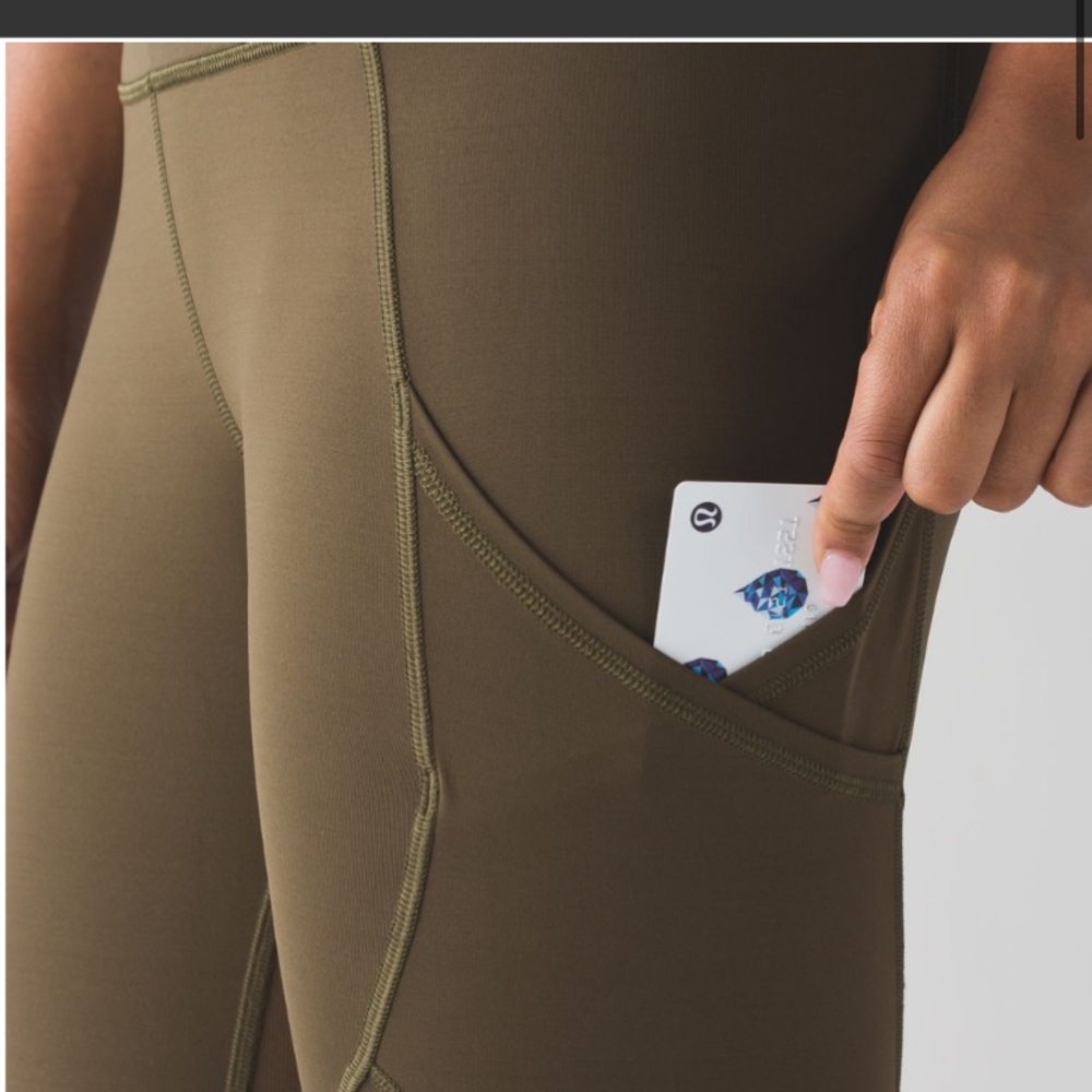 Lululemon Outrun Crop Leggings View 3